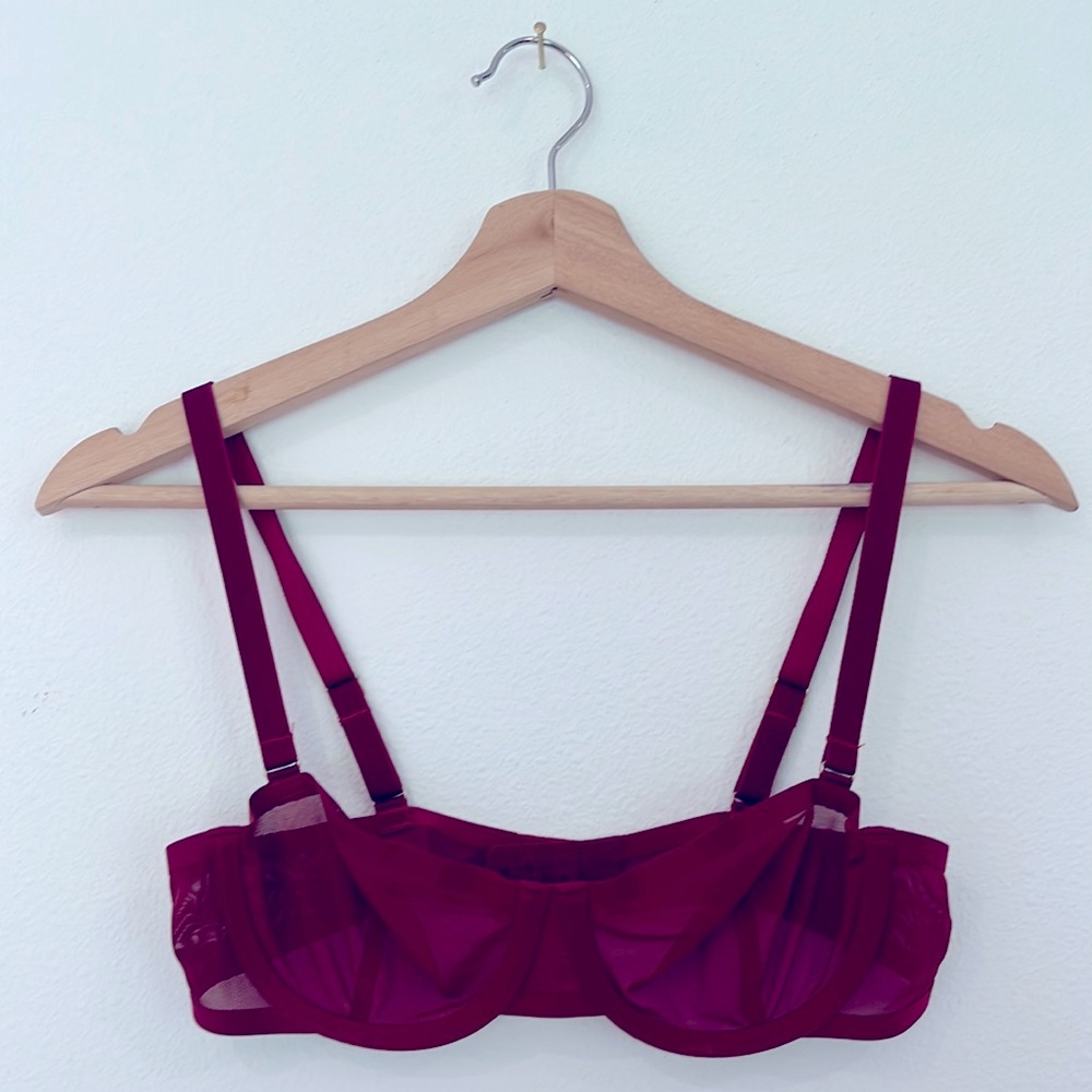 CUUP demi cup underwire 32A